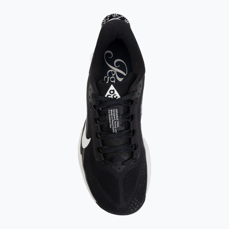 Кросівки для бігу жіночі Nike ACG Pegasus Trail black/anthracite/summit white 5