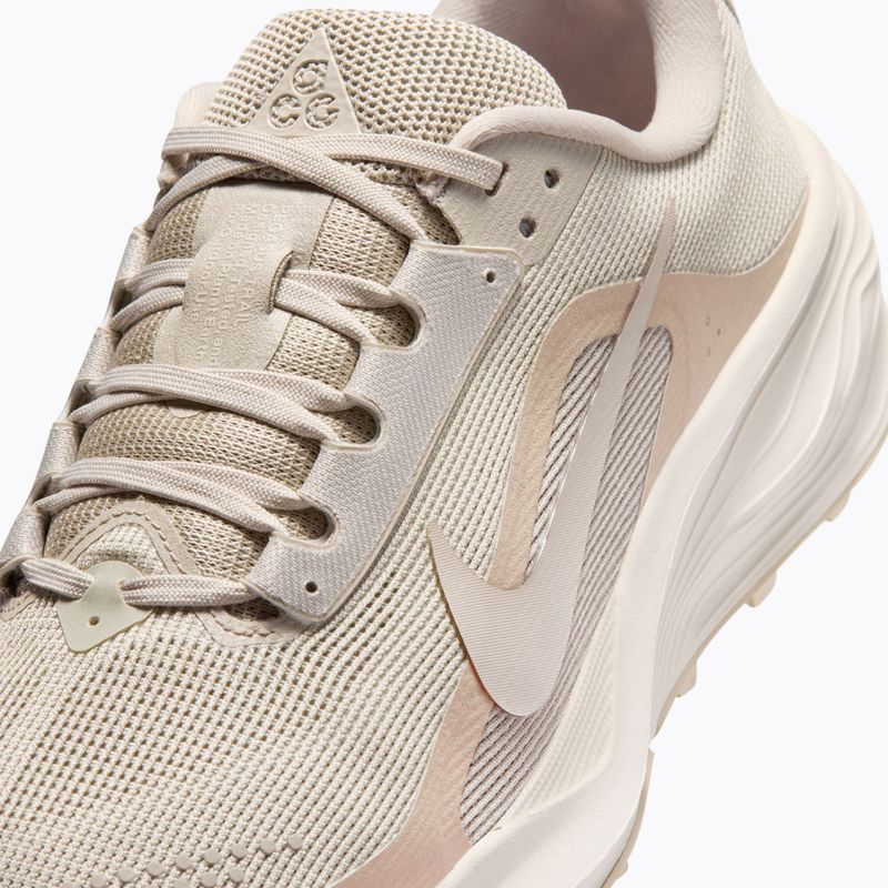 Кросівки для бігу жіночі Nike ACG Pegasus Trail cream ii/light orewood brown/cream ii 3