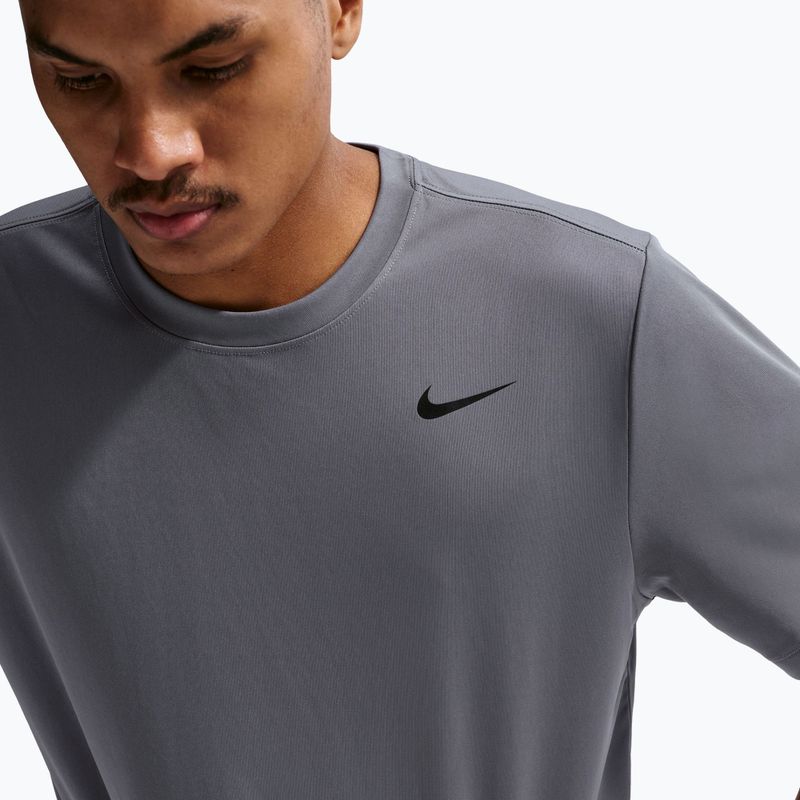 Футболка для тренувань чоловіча Nike Dri-FIT Training T-Shirt smoke grey/black 5