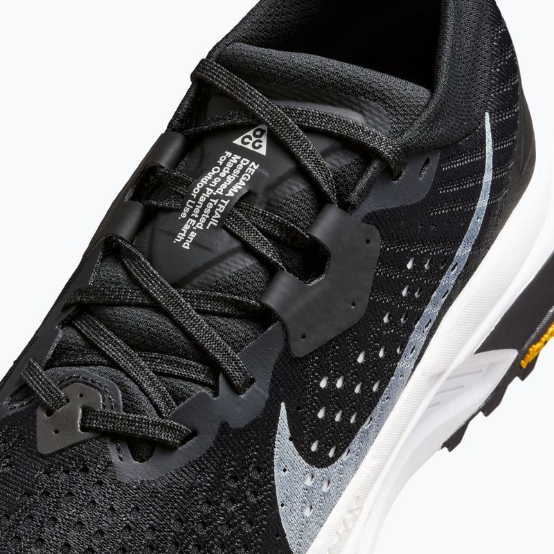 Кросівки для бігу жіночі Nike ACG Zegama black/safety orange/summit white 3