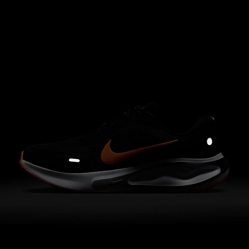 Кросівки для бігу чоловічі Nike Journey Run black/anthracite/wolf grey/total orange 5