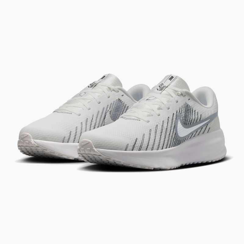 Кросівки для бігу чоловічі Nike Run Defy summit white/white/black/metallic silver 3