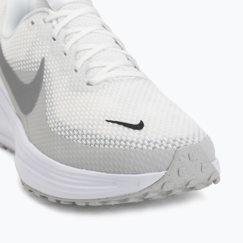 Кросівки для бігу чоловічі Nike Revolution 8 summit white/white/metallic silver 7