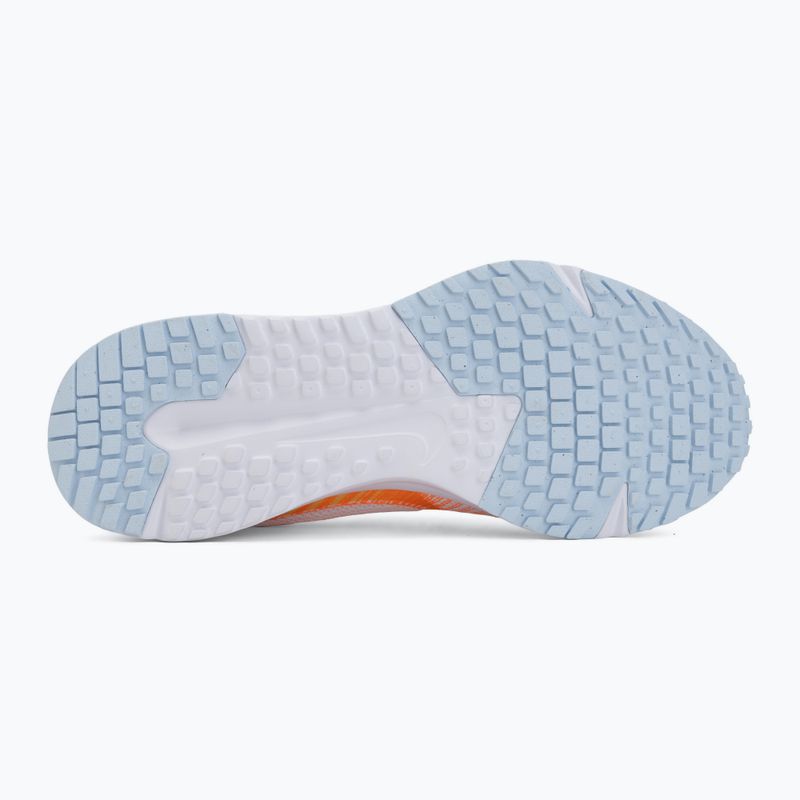 Кросівки для бігу чоловічі Nike Run Defy white/topaz gold/blue crystal 4