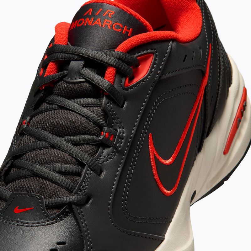 Кросівки для тренувань чоловічі Nike Air Monarch IV dark smoke grey/picante red/black 3