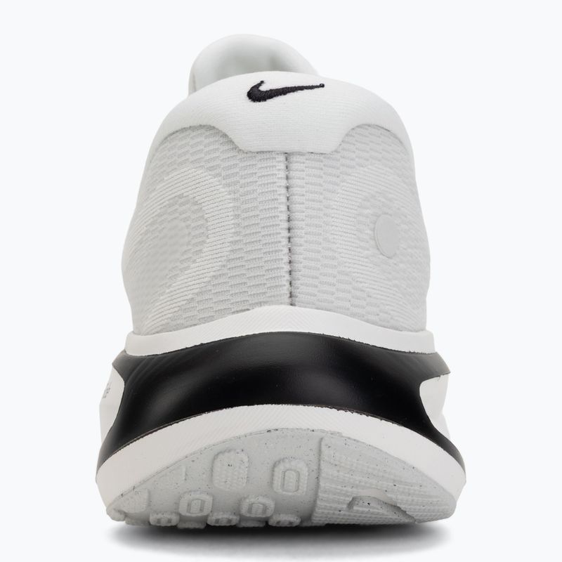Кросівки для бігу чоловічі Nike Journey Run summit white/black/white/metallic silver 6