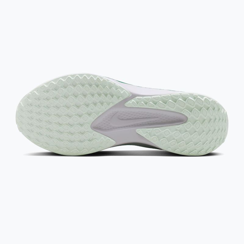 Кросівки для бігу жіночі Nike Quest 6 barely green/white/metallic silver 2