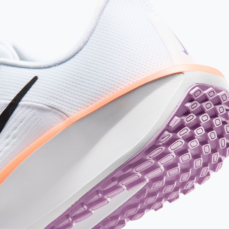 Кросівки для бігу жіночі Nike Quest 6 white/bright violet/light magenta/black 4