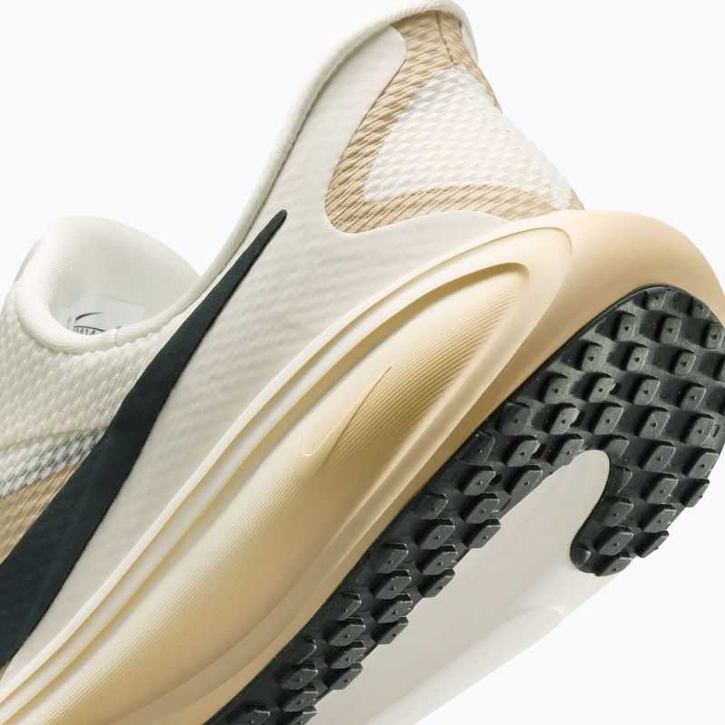 Кросівки для бігу чоловічі Nike Revolution 8 EasyOn pale ivory/sail/linen/black spruce 4