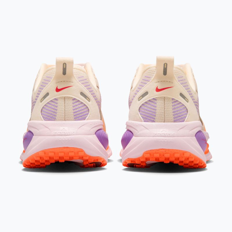 Кросівки для бігу жіночі Nike Vomero 18 chalk/pink foam/bright violet/tattoo 4