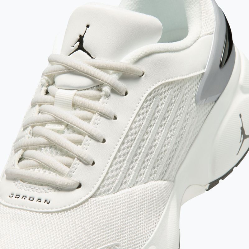 Жіноче взуття Jordan Trunner Flow summit white/metallic silver/black 3