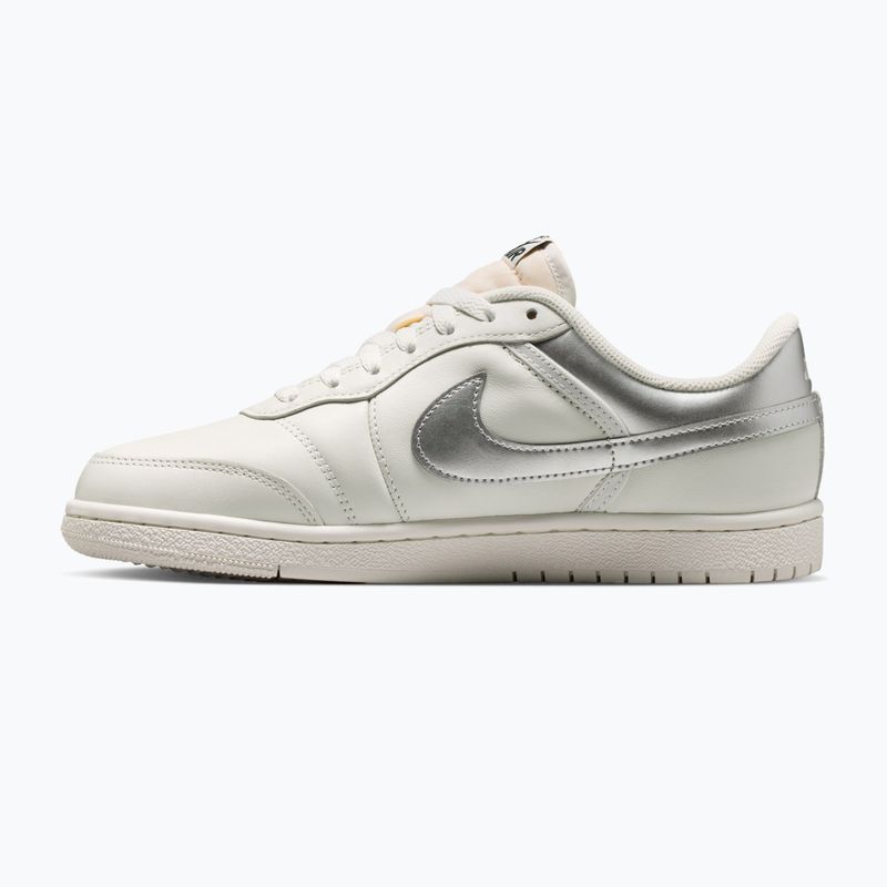 Взуття жіноче Nike Air Jordan Skyline Low swan/black/metallic silver 2