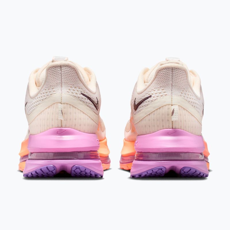 Кросівки для бігу жіночі Nike Pegasus Premium chalk/orange pulse/light magenta/tattoo 4