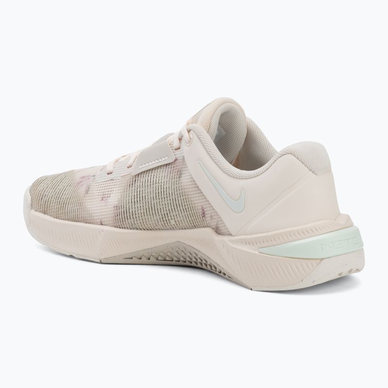 Кросівки для тренувань жіночі Nike Metcon 10 SE chalk/light orewood brown/light silver 3
