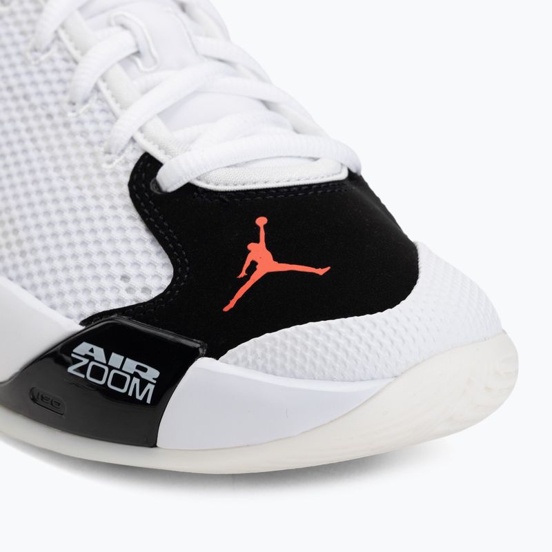 Чоловічі баскетбольні кросівки Jordan Luka 77 white/black/sail/bright crimson 7