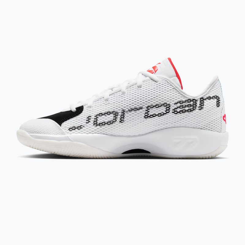 Кросівки для баскетболу чоловічі Nike Jordan Luka 77 white/black/sail/bright crimson 2
