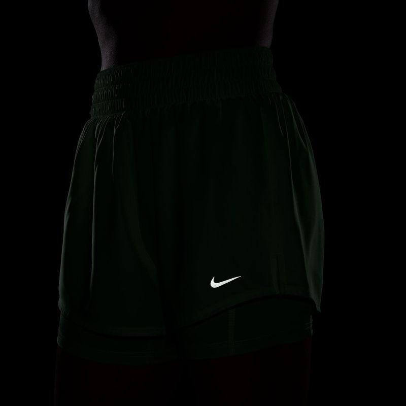 Шорти жіночі Nike One Dri-Fit High-Waisted 3" 2In1 steam/white 7