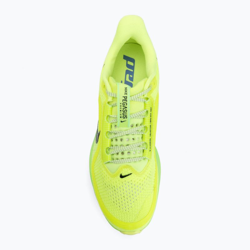 Кросівки для бігу чоловічі Nike Pegasus Premium volt ice/lime blast/black spruce 5