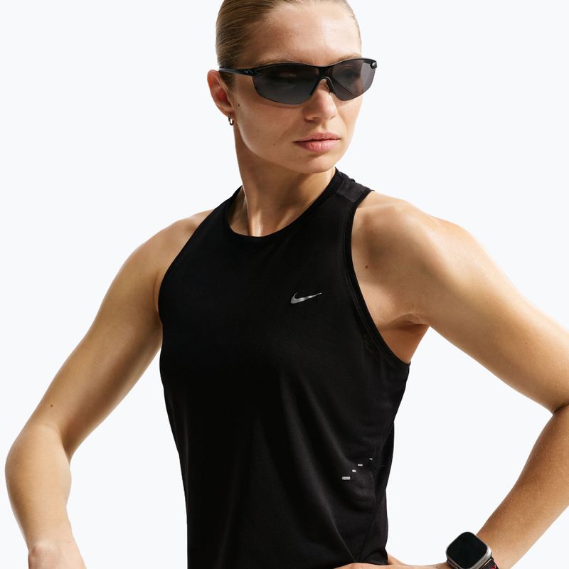 Футболка для бігу жіноча Nike Swift Breathe Dri-Fit black/black/white 5