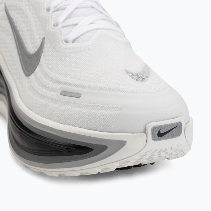 Кросівки для бігу чоловічі Nike Vomero Plus white/black/cool grey/metallic silver 7
