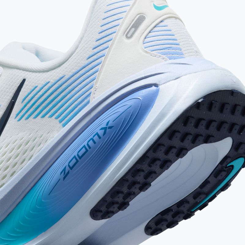 Кросівки для бігу жіночі Nike Vomero 18 white/blue fury/midnight navy 5