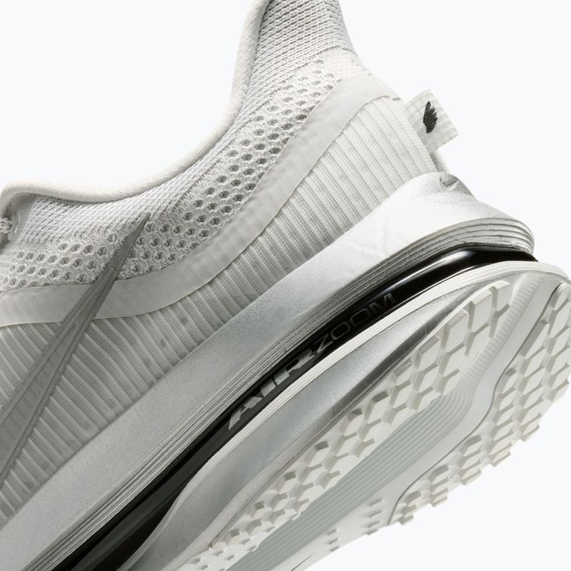 Кросівки для бігу чоловічі Nike Pegasus Premium photon dust/metallic Silver/black 4