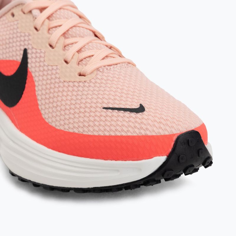 Кросівки для бігу жіночі Nike Revolution 8 arctic orange/white/flash crimson/black 7