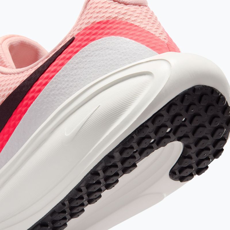 Кросівки для бігу жіночі Nike Revolution 8 arctic orange/white/flash crimson/black 4