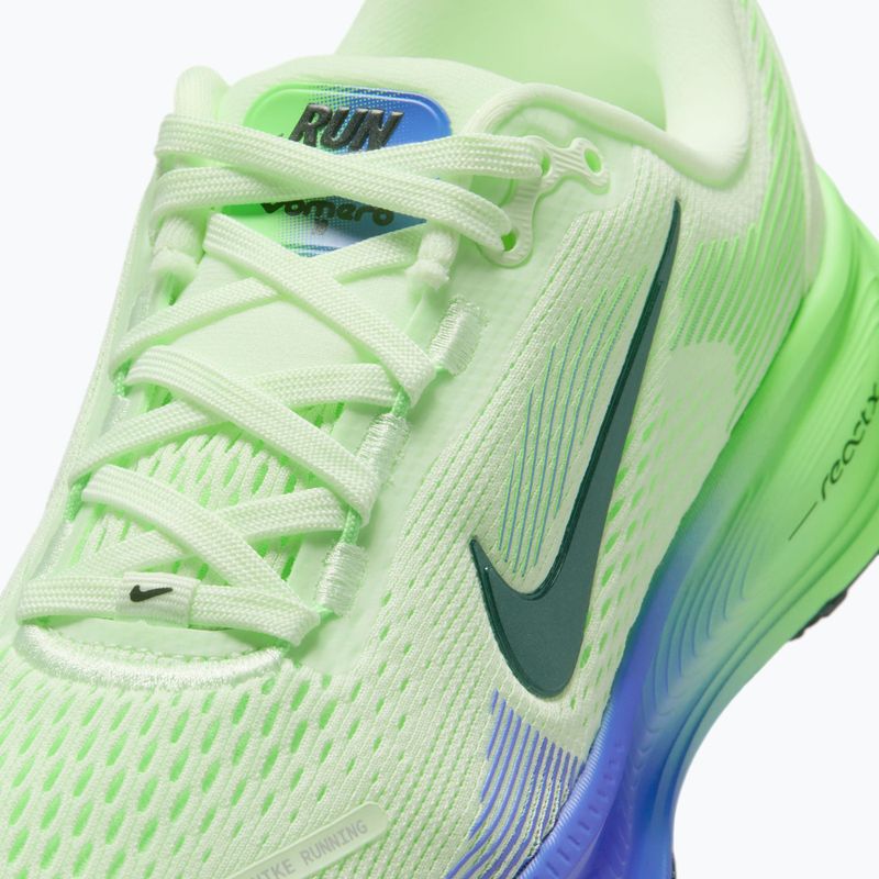 Кросівки для бігу дитячі Nike Vomero 18 volt tint/black spruce 3