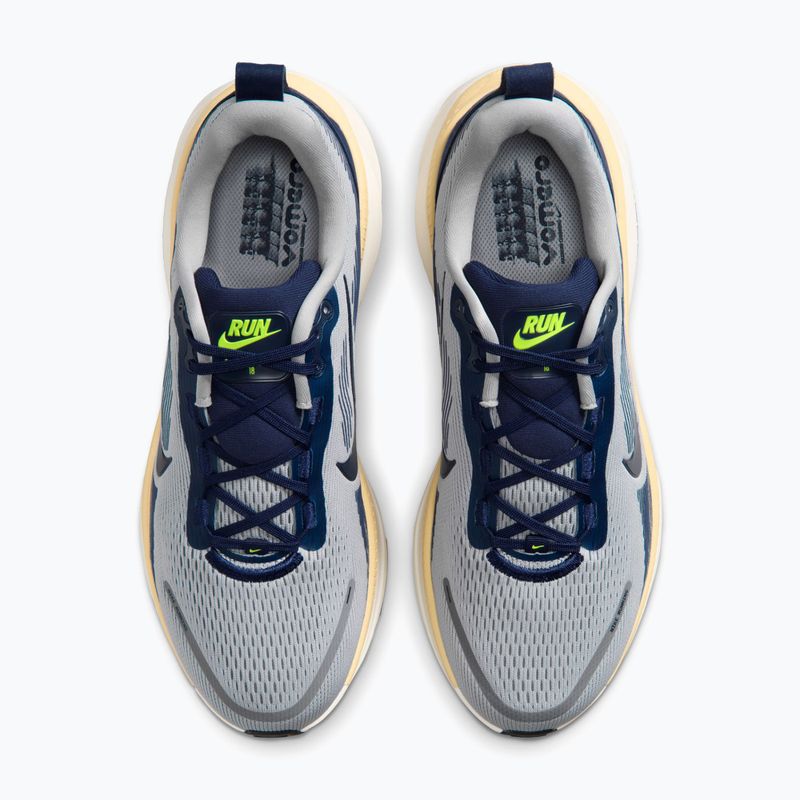 Кросівки для бігу чоловічі Nike Vomero 18 wolf grey/pewter/sail/midnight navy 4