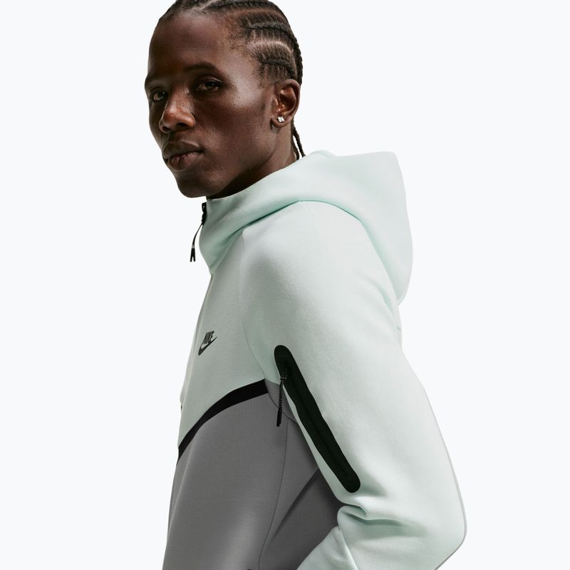Кофта чоловіча Nike Tech Windrunner Full Zip barely green/light silver/black 6