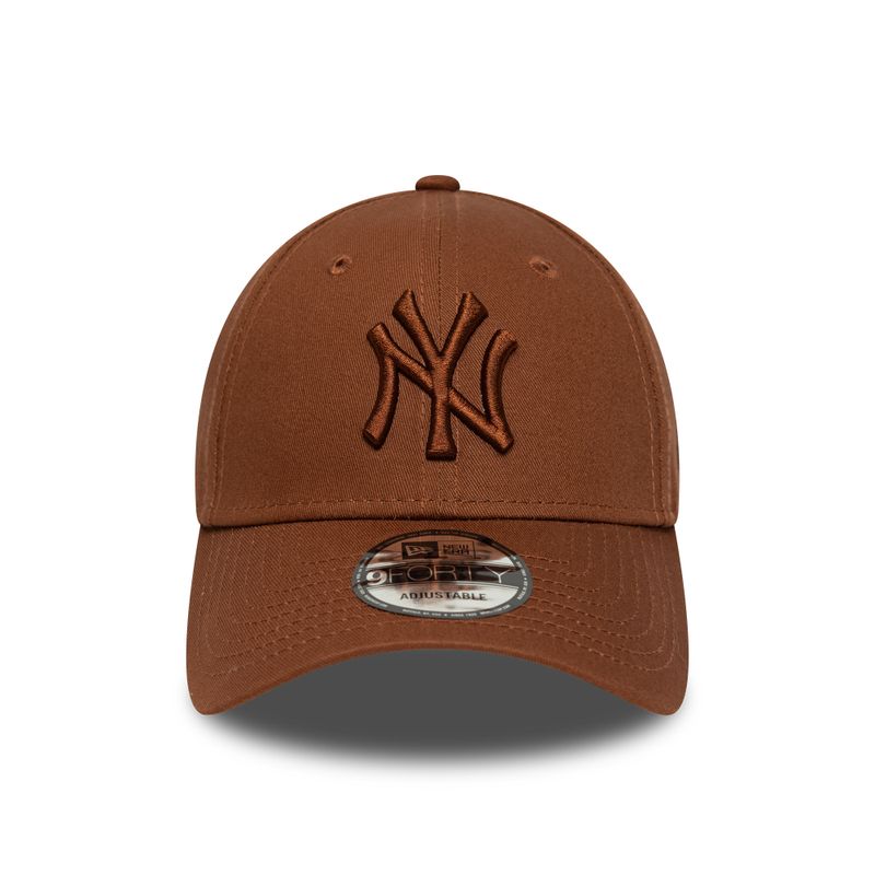 Шапка зимова New Era League Essential 9Forty New York Yankees dark auburn 3