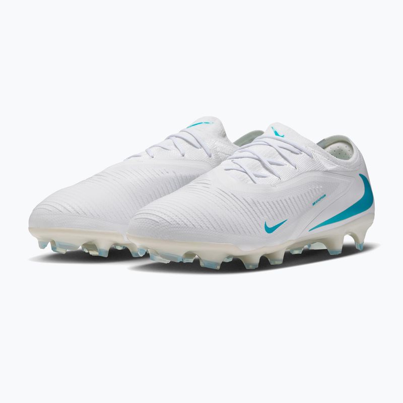 Кросівки футбольні чоловічі Nike Phantom 6 Low Pro FG white/white/dusty cactus 3