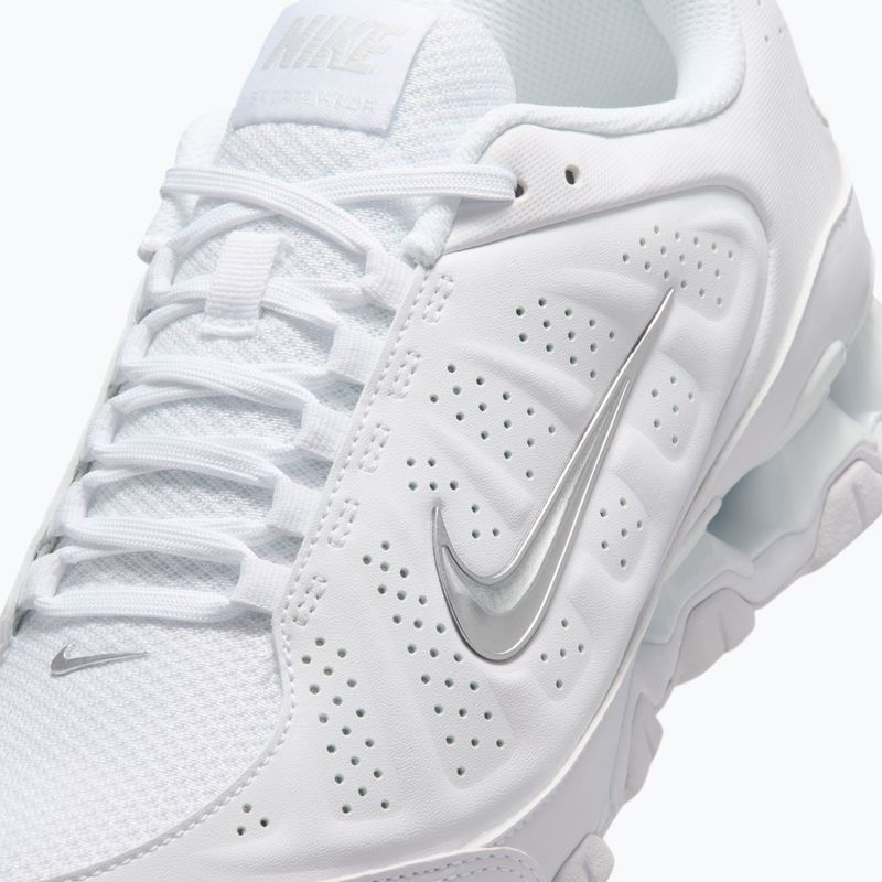 Взуття жіноче Nike Reax 8 LTR white/pure platinum/metallic silver 3