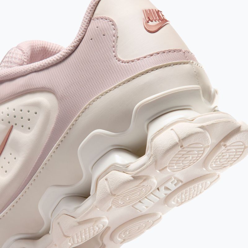 Взуття жіноче Nike Reax 8 SL chalk/silt red/sail/metallic red bronze 6