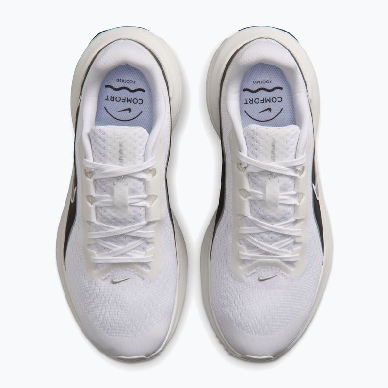 Кросівки для бігу жіночі Nike Downshifter 14 white/summit white/metallic silver 5