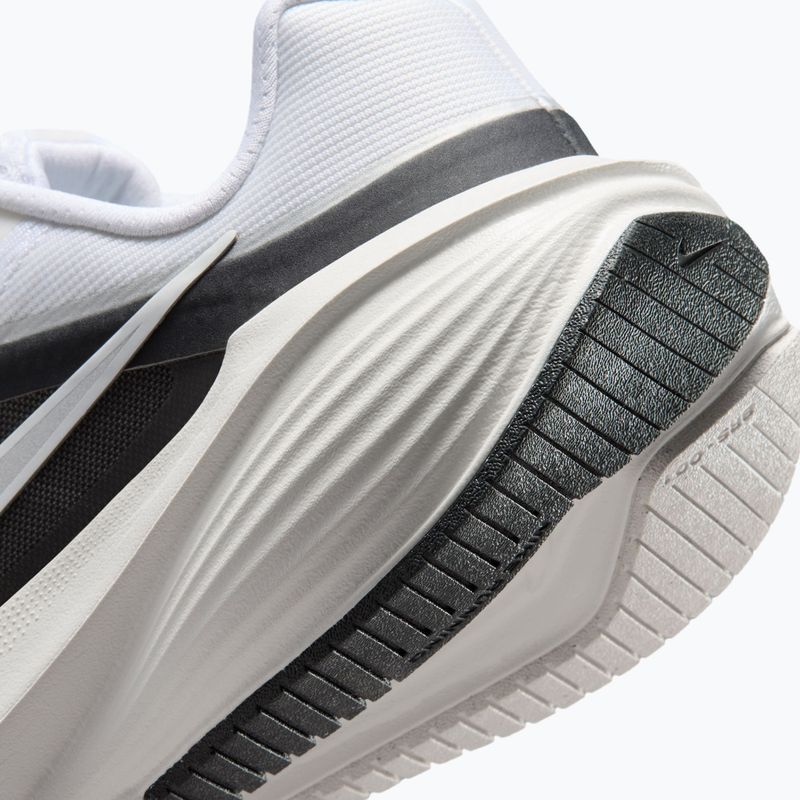 Кросівки для бігу жіночі Nike Downshifter 14 white/summit white/metallic silver 8