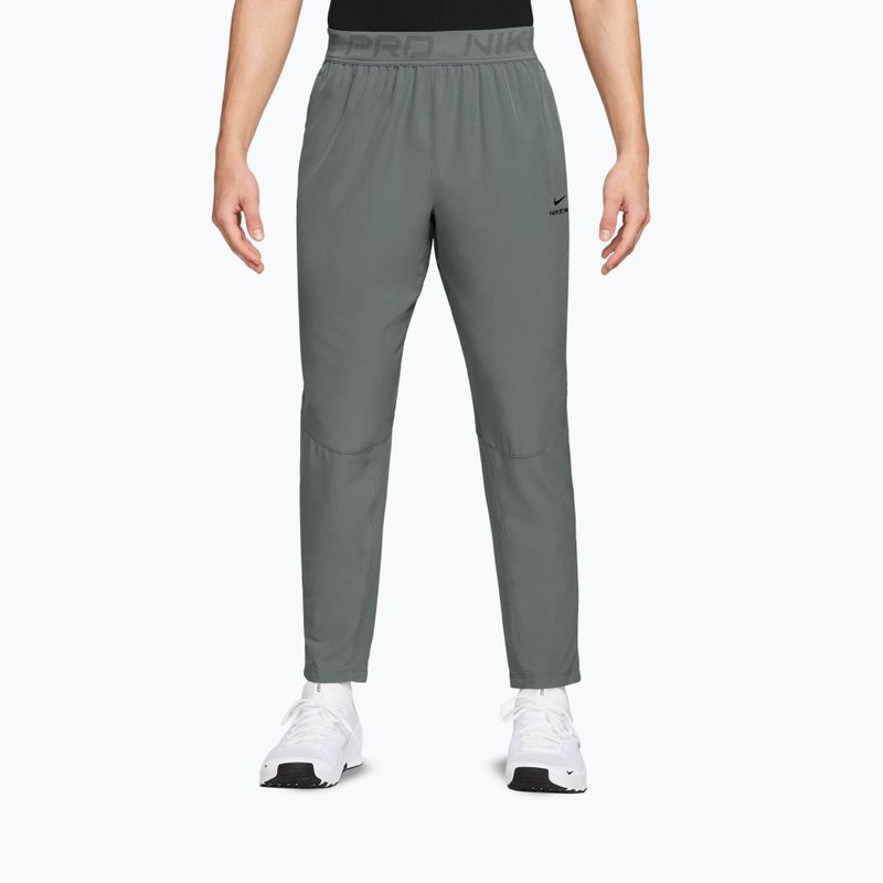 Штани чоловічі Nike Pro Training smoke grey/black