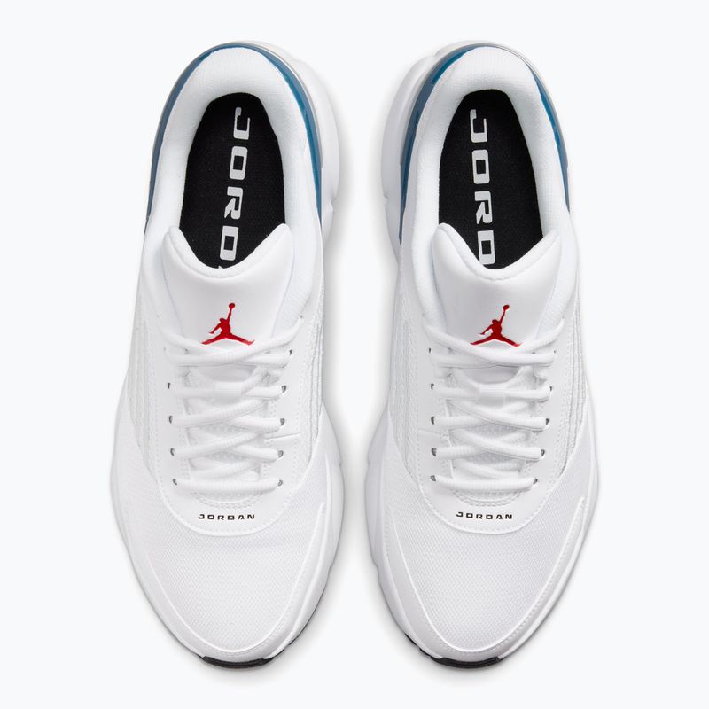 Взуття чоловіче Jordan Trunner Flow white/true blue/black/fire red 4