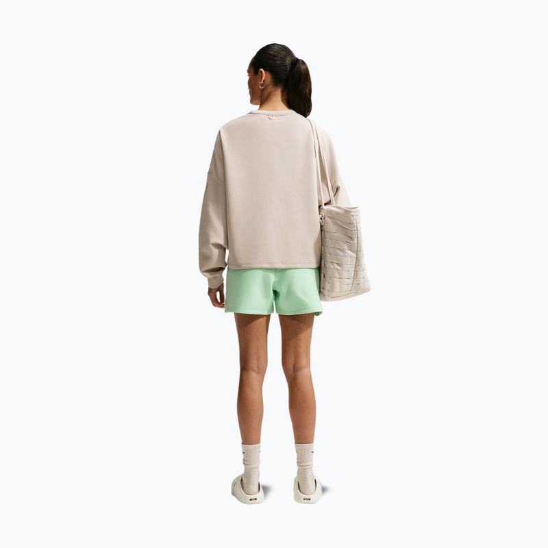 Шорти для тренувань жіночі Nike 24.7 ImpossiblySoft cucumber calm/illusion green 3