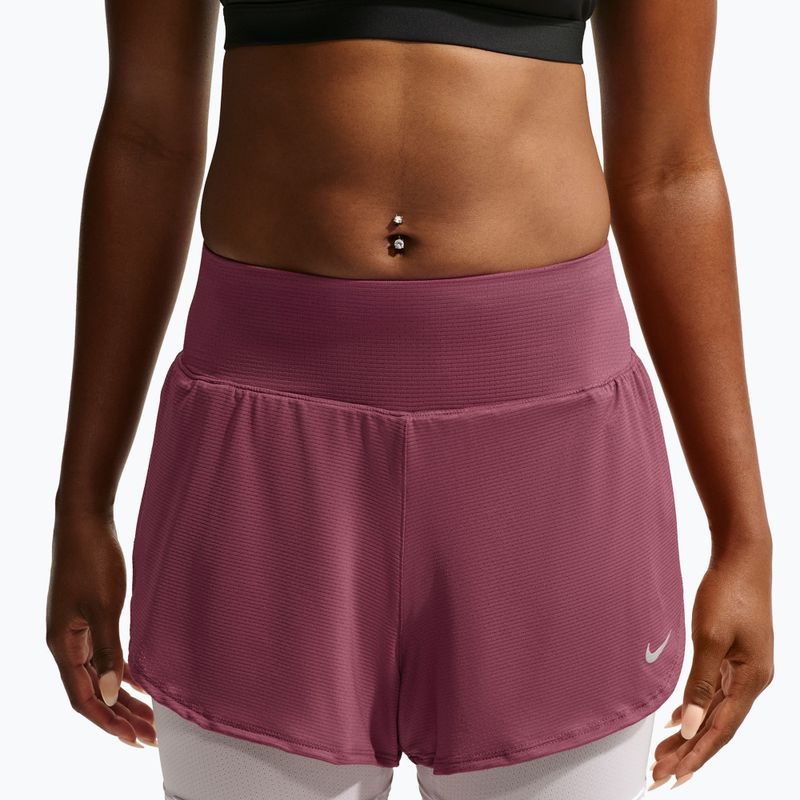 Шорти для бігу жіночі Nike Flow pink smoke 4