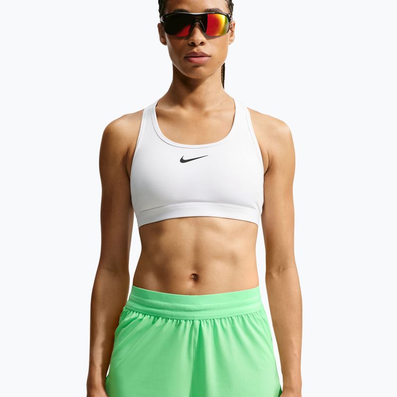 Шорти для бігу жіночі Nike Swift Mid-Rise 2in1 illusion green 4