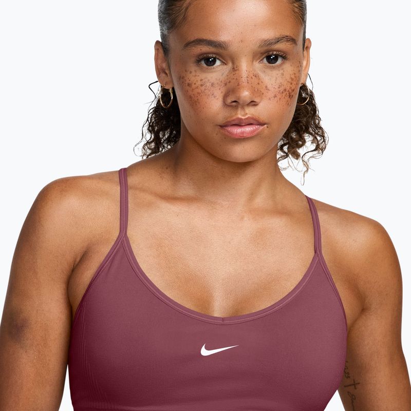Бюстгальтер для тренувань Nike Pro Seamless pink smoke/white 3