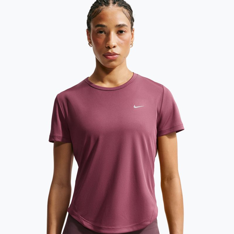 Футболка для бігу жіноча Nike Tempo pink smoke 4