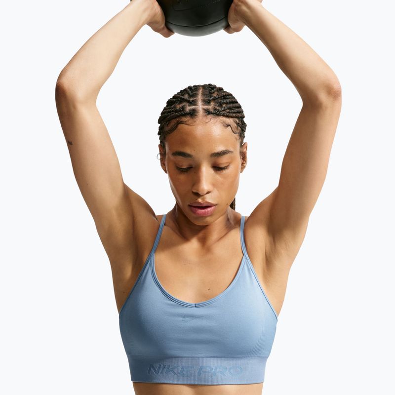 Бюстгальтер для тренувань Nike Pro Seamless work blue 5