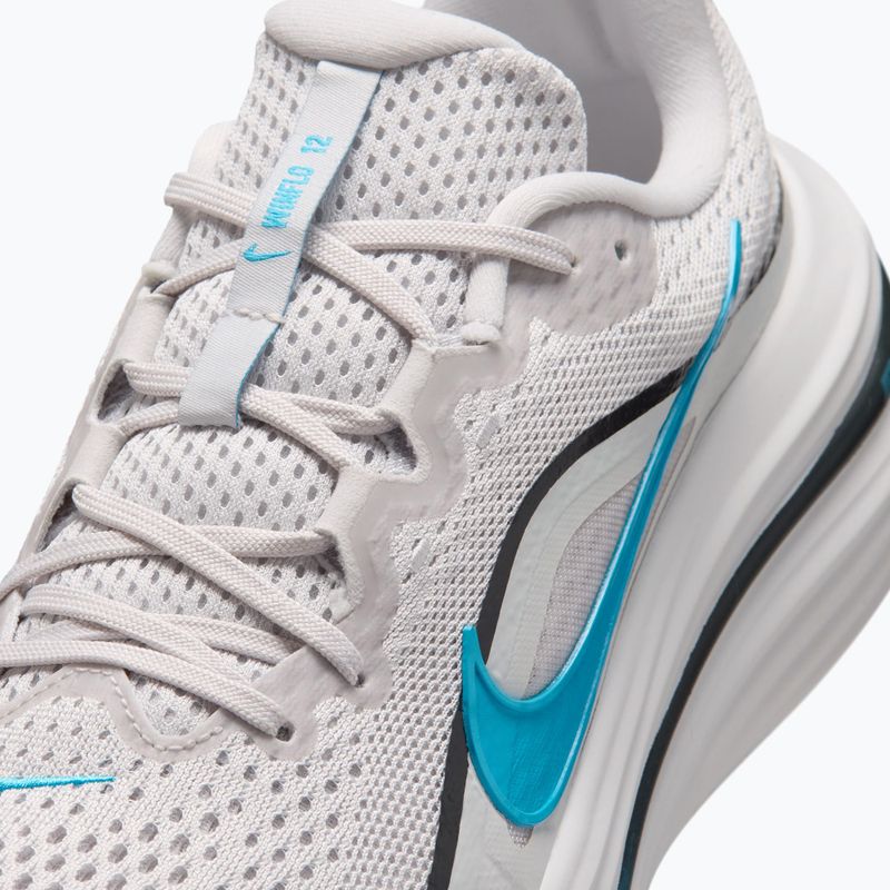 Кросівки для бігу чоловічі Nike Winflo 12 vast grey/off white/light current blue 5