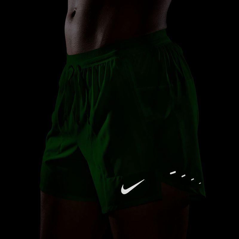 Чоловічі шорти Nike Stride Dri-Fit Brief-Lined 5" green spark 7