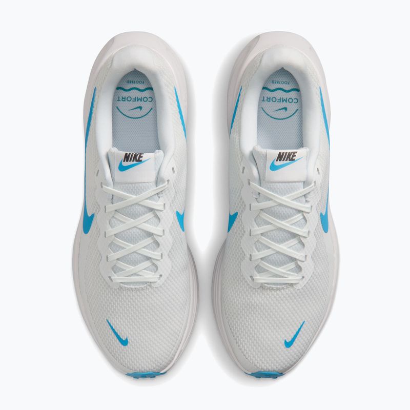 Кросівки для бігу чоловічі Nike Revolution 8 off white/vast grey/light current blue 5