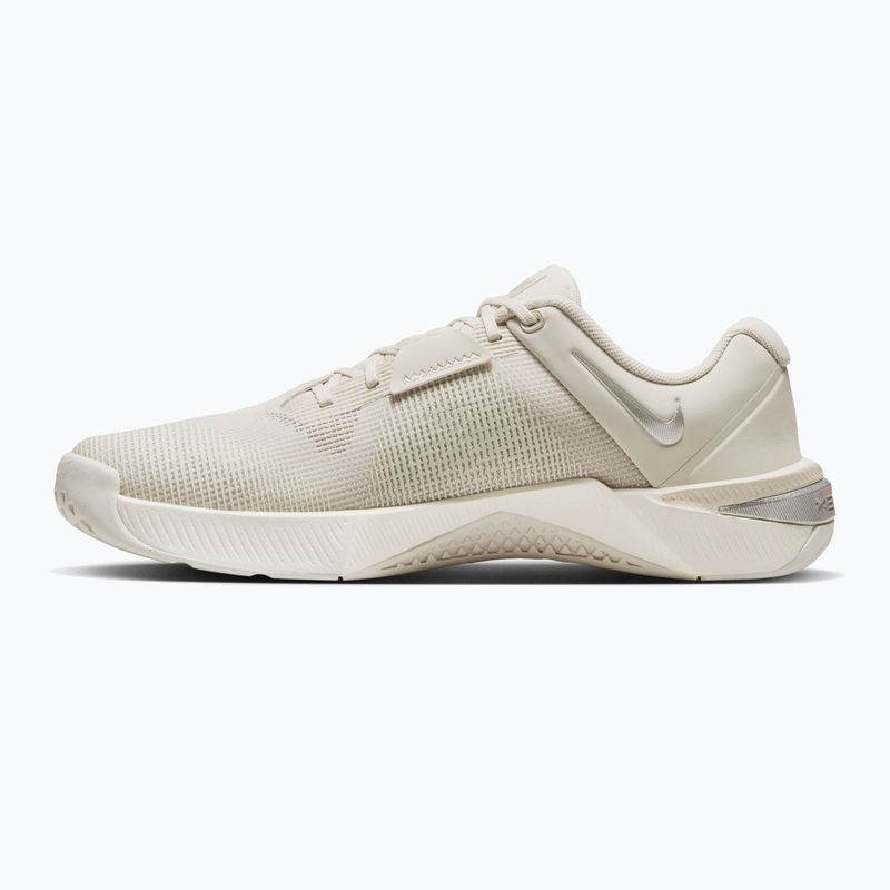 Кросівки для тренувань жіночі Nike Metcon 10 light orewood brown/phantom/metallic silver 2