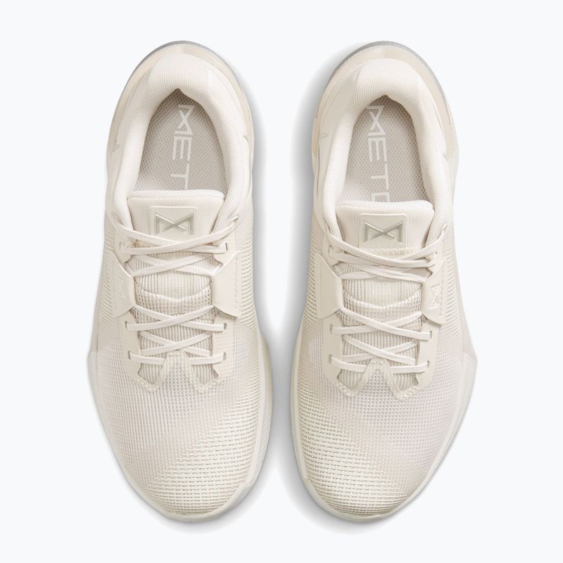 Кросівки для тренувань жіночі Nike Metcon 10 light orewood brown/phantom/metallic silver 4